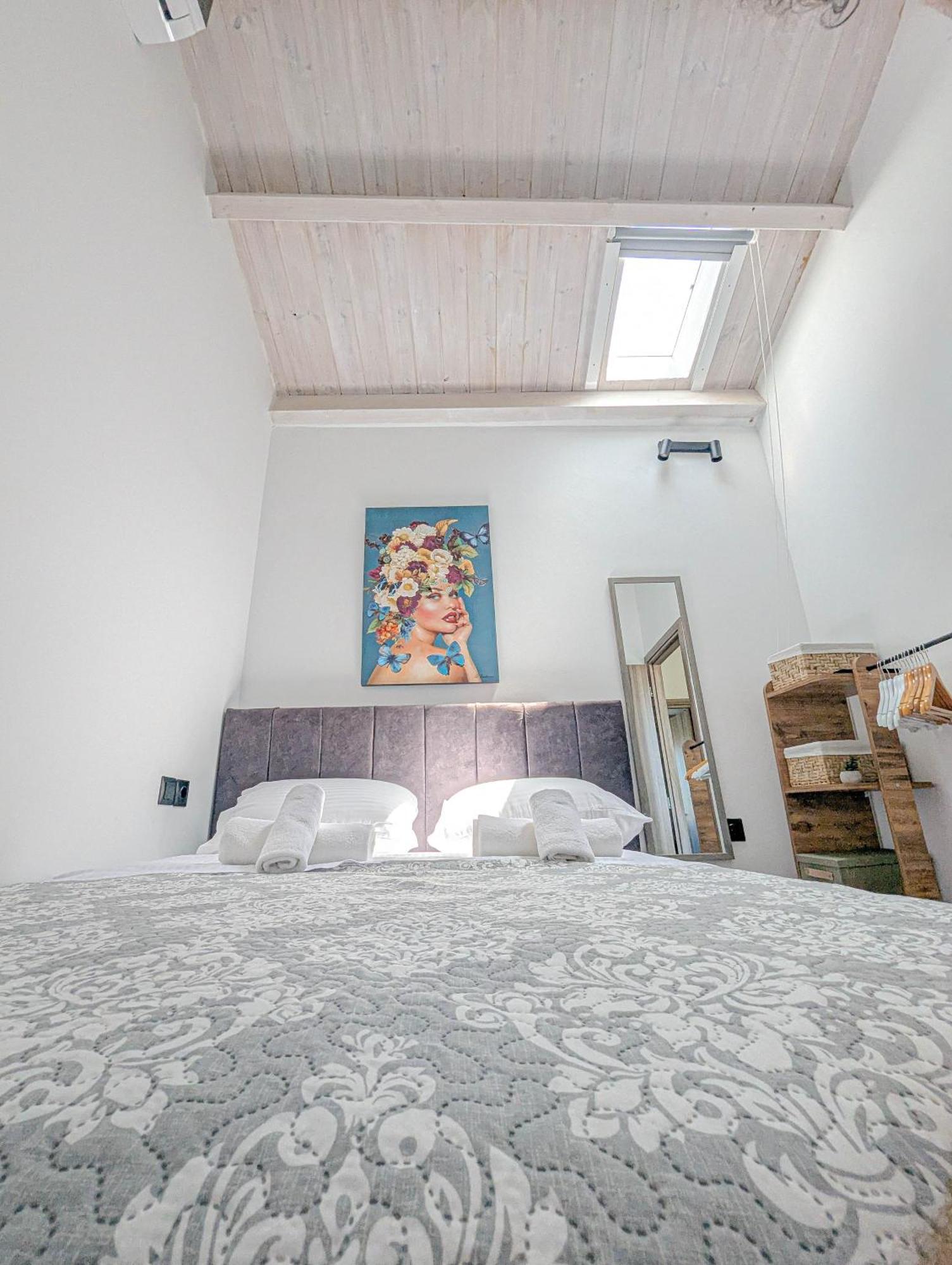 Ionian Pearl Apartments And Suites Corfu  Exteriör bild